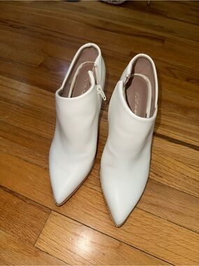 BCBG White Pointed Toe Ankle Booties with Gold Trim